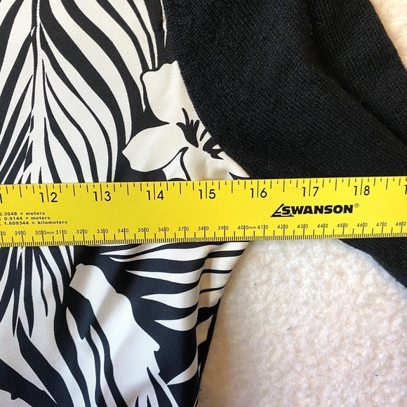 Lauren Ralph Lauren Cardigan Sweater Petite Black Floral Print Silk Blend - Picture 10 of 10